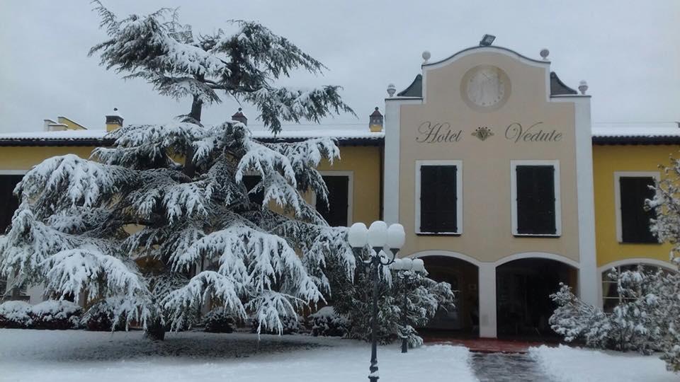 Hotel Vedute Fucecchio Bagian luar foto